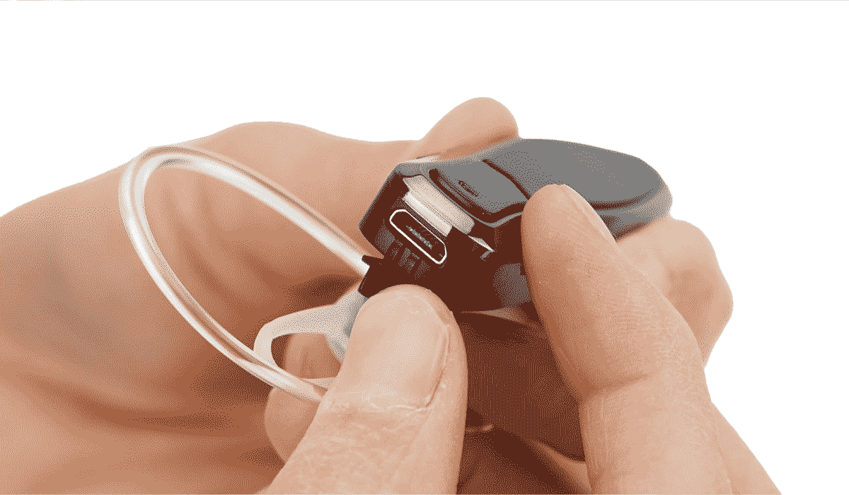Rechargeable bluetooth headset 